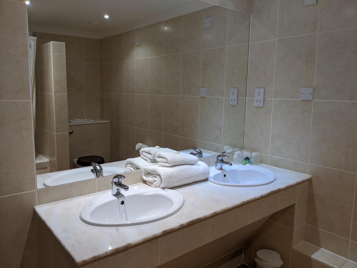 London Beach Country Hotel & Golf Club Tenterden Ngoại thất bức ảnh